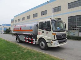 运油车