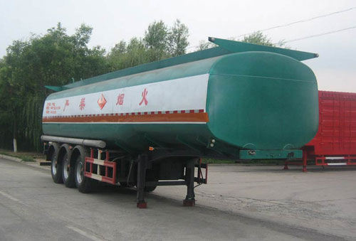 华昌11.4米31.4吨化工液体运输半挂车(QDJ9402GHYA)