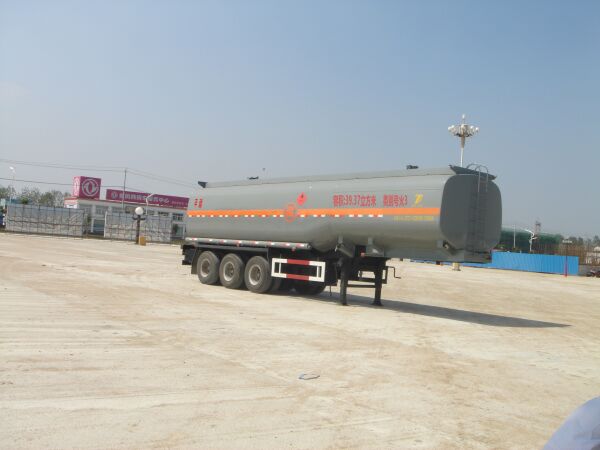 特运10.7米30吨化工液体运输半挂车(DTA9403GHY)