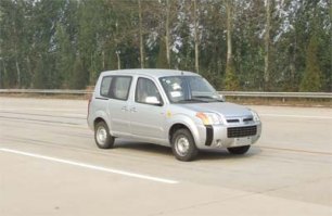 福田牌BJ6438M16VA-B型多用途乘用车
