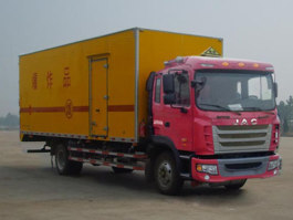 爆破器材运输车