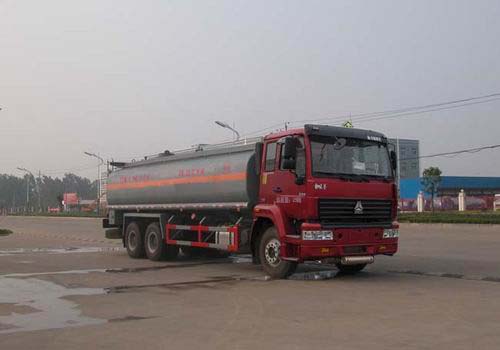 华威驰乐牌SGZ5250GHYZZ3J44化工液体运输车图片