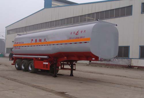 昌骅10.8米31.9吨化工液体运输半挂车(HCH9400GHYP)