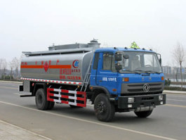运油车