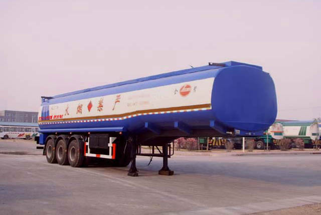 金碧13米29.6吨化工液体运输半挂车(PJQ9407GHYX)