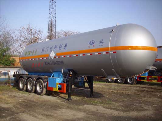 宏图11.4米25吨液化气体运输半挂车(HT9407GYQ2A)