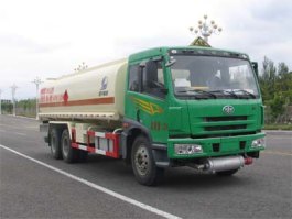 运油车