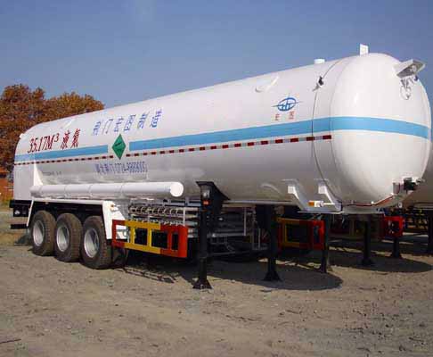 宏图12.2米27.9吨低温液体运输半挂车(HT9405GDY)