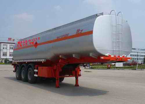 楚飞11米33吨化工液体运输半挂车(CLQ9406GHY)