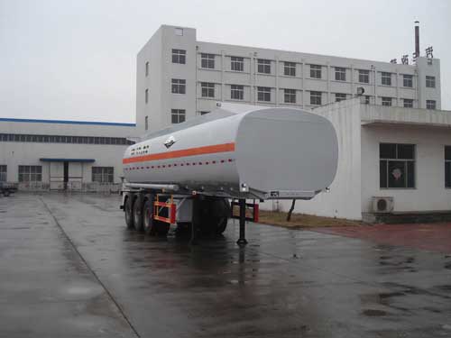 驼山11米31吨化工液体运输半挂车(WFG9403GHY)