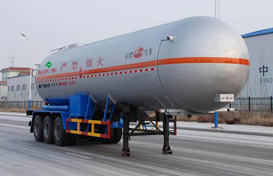金碧12.7米24吨液化气体运输半挂车(PJQ9405GYQA)