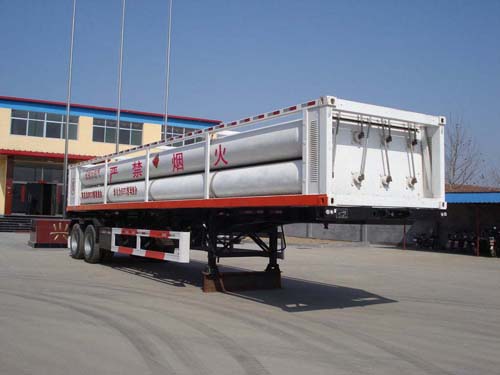五岳12.4米3.2吨易燃气体罐式运输半挂车(TAZ9340GRQ)
