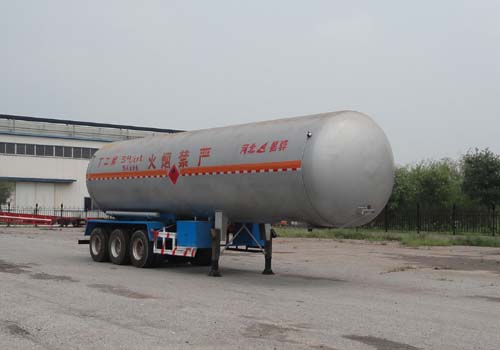 昌骅11.7米28.3吨液化气体运输半挂车(HCH9407GYQ)