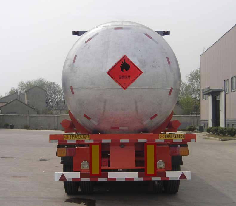 兴扬XYZ9401GRY易燃液体罐式运输半挂车公告图片