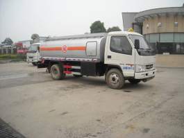 解放牌CA5070GJYK7L3E3加油车