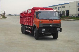 仓栅式运输车