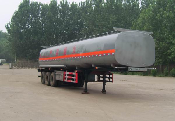 齐鲁中亚13米29.6吨易燃液体罐式运输半挂车(DEZ9401GRYB)