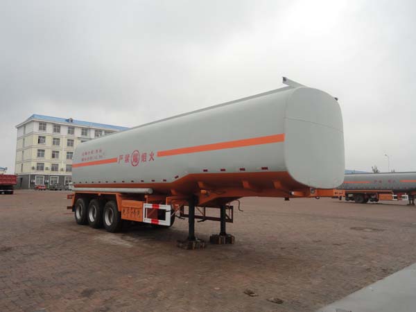 凯萨特11.7米33.5吨易燃液体罐式运输半挂车(ZGH9404GRY)