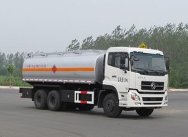 运油车