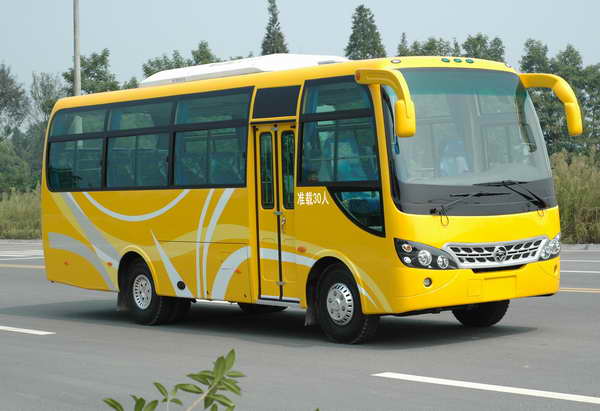 南骏7.5米24-30座客车(CNJ6751LQDM)