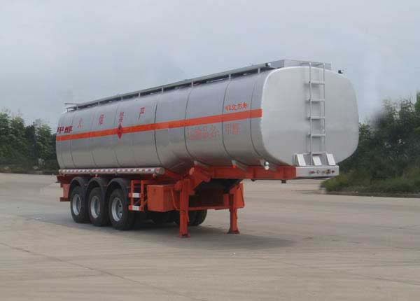 楚星11米32吨易燃液体罐式运输半挂车(WHZ9400GRY)
