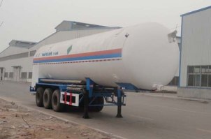 低温液体运输半挂车