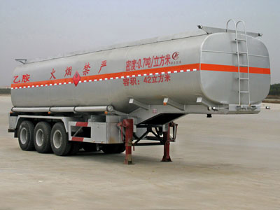 程力威CLW9401GRYA易燃液体罐式运输半挂车公告图片