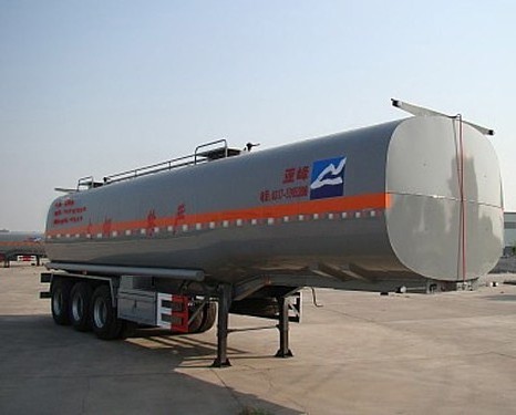 亚峰11.9米31.5吨易燃液体罐式运输半挂车(HYF9402GRY)