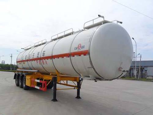 江淮扬天13米30吨易燃液体罐式运输半挂车(CXQ9402GRY)