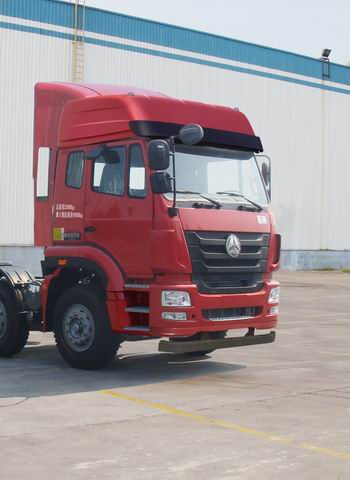 ZZ4255N27C3D1B 豪瀚牵引汽车图片