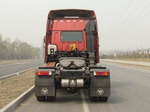 BJ4183SLFKA-7 欧曼半挂牵引汽车图片