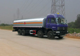 运油车