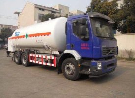 低温液体运输车