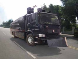 防暴水罐车