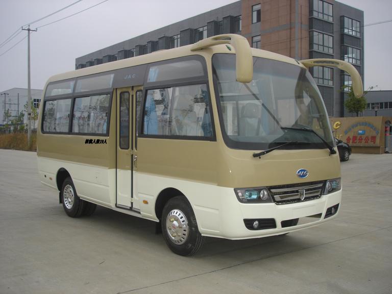 江淮6米10-19座客车(HFC6602KF)
