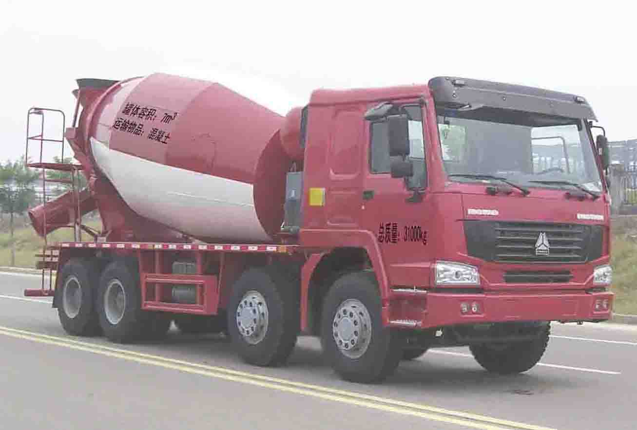 鲁峰牌ST5312GJBC混凝土搅拌运输车