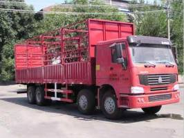仓栅式汽车