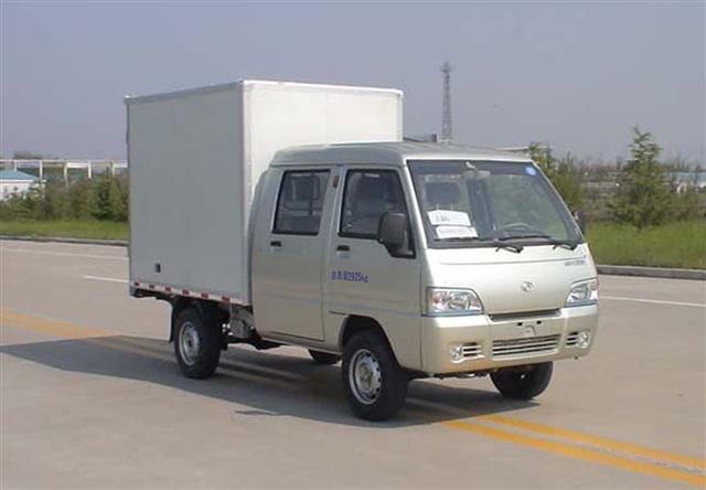 福田牌BJ5030V4DB3-S厢式运输车图片