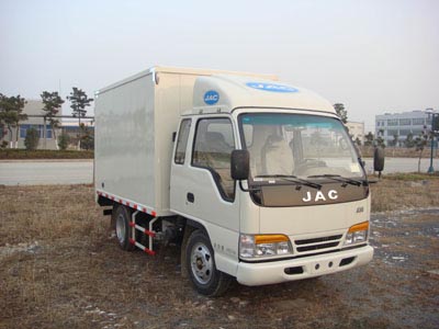 江淮牌HFC5040XXYK3R1WT厢式运输车图片