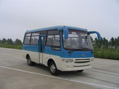 金龙6米10-19座客车(XMQ6608NE3)