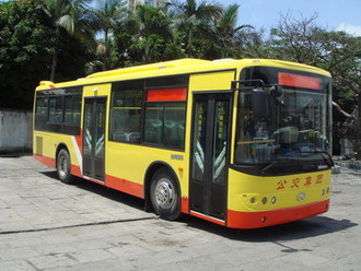 金龙10.3米10-39座城市客车(XMQ6105G4)