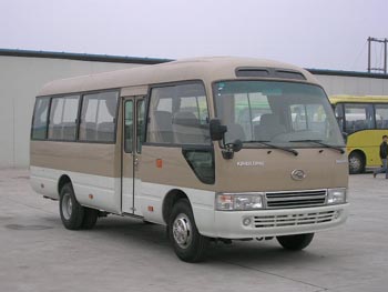 金龙7米15-23座客车(XMQ6706NE3A)