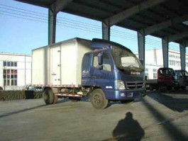 厢式运输车
