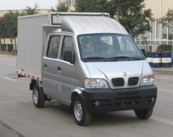 厢式运输车