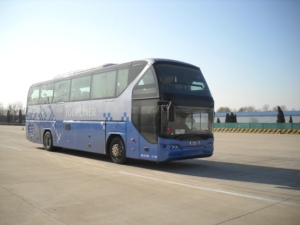 青年12米47-61座豪华旅游客车(JNP6121F)