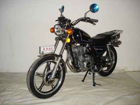 CJ150-6A 长江前盘式后鼓式两轮摩托车图片