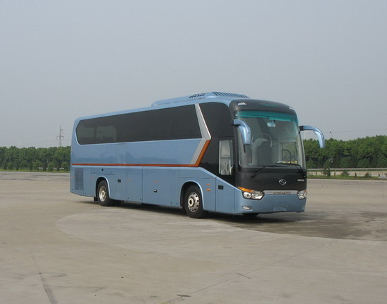 金龙12米24-55座客车(xmq6129ay4c)