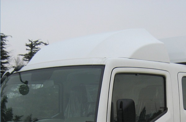 日产牌ZN5061XXYB5Z厢式运输车公告图片