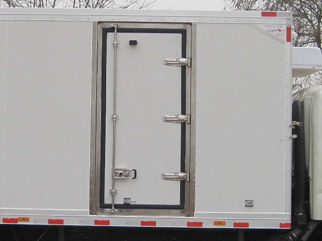 三晶-史密斯牌TY5080XLCBJ-1冷藏车公告图片