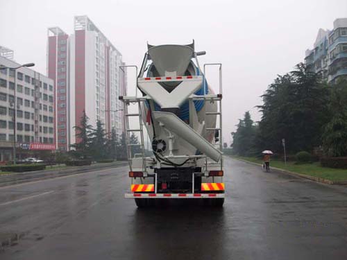 华通牌HCQ5253GJBBJ3混凝土搅拌运输车公告图片